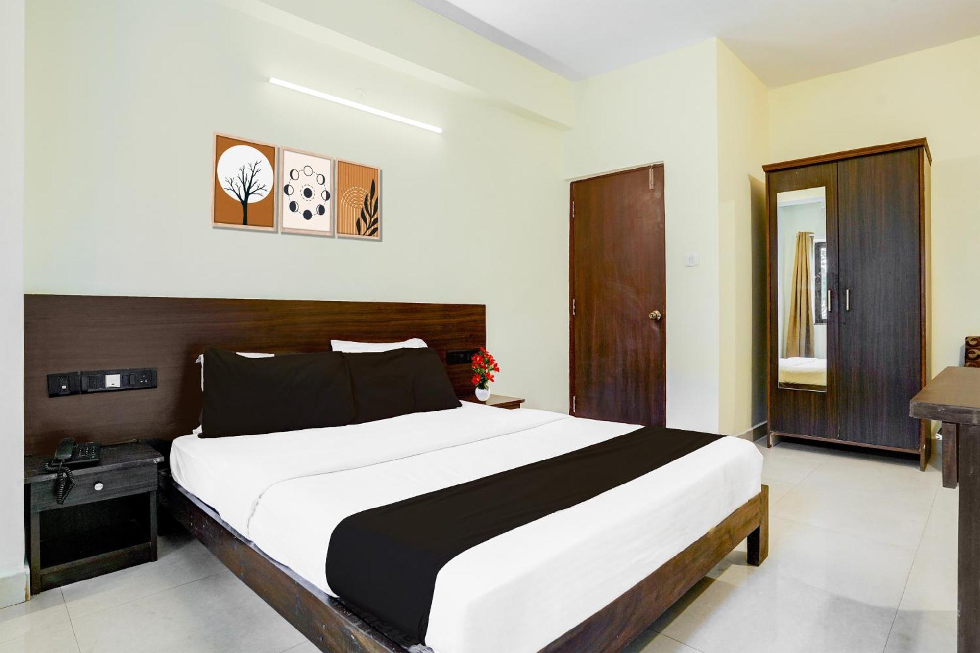Super Collection O Panjim Near Miramar Beach Taleigao Exterior photo